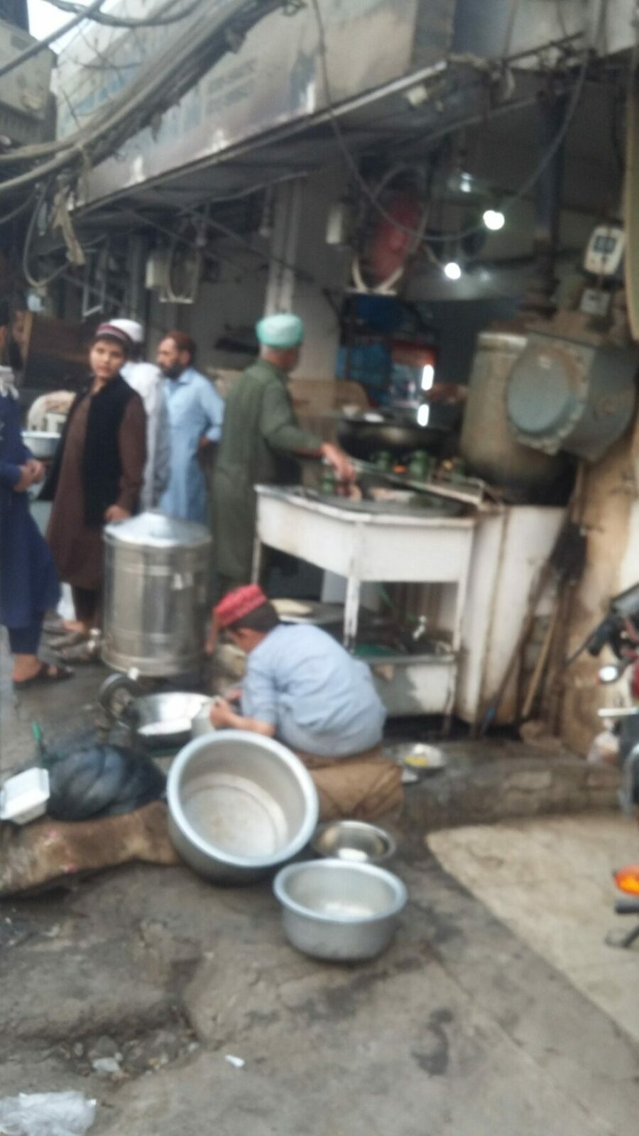 cild working tea shop